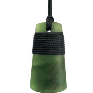 Necklace: Genuine NZ Pounamu Toki Pendant